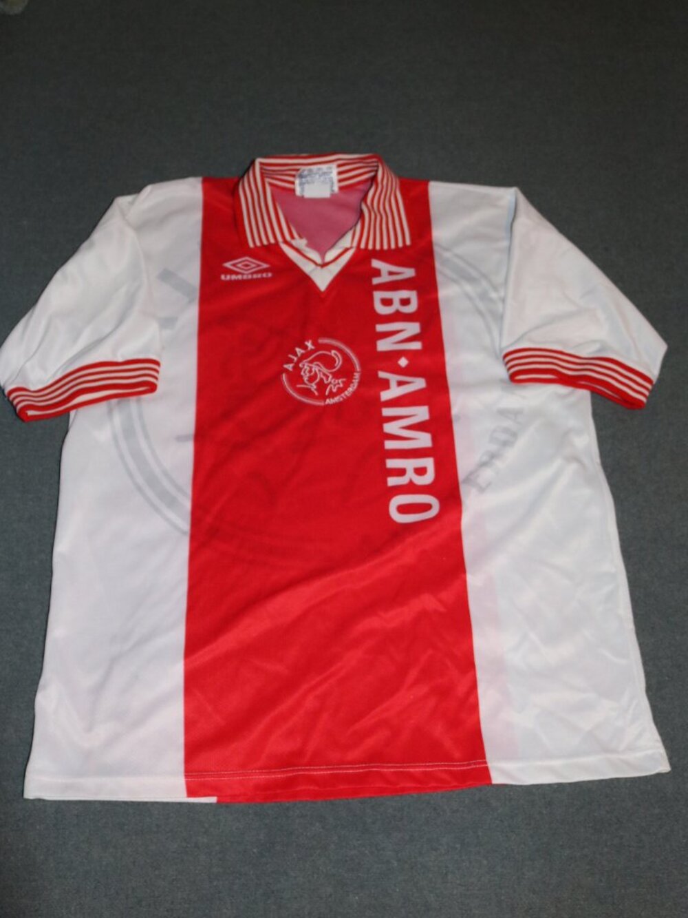 Ajax Soccer Jersey Mens Large Red Umbro Amsterdam ABN-AMRO Home Shirt
